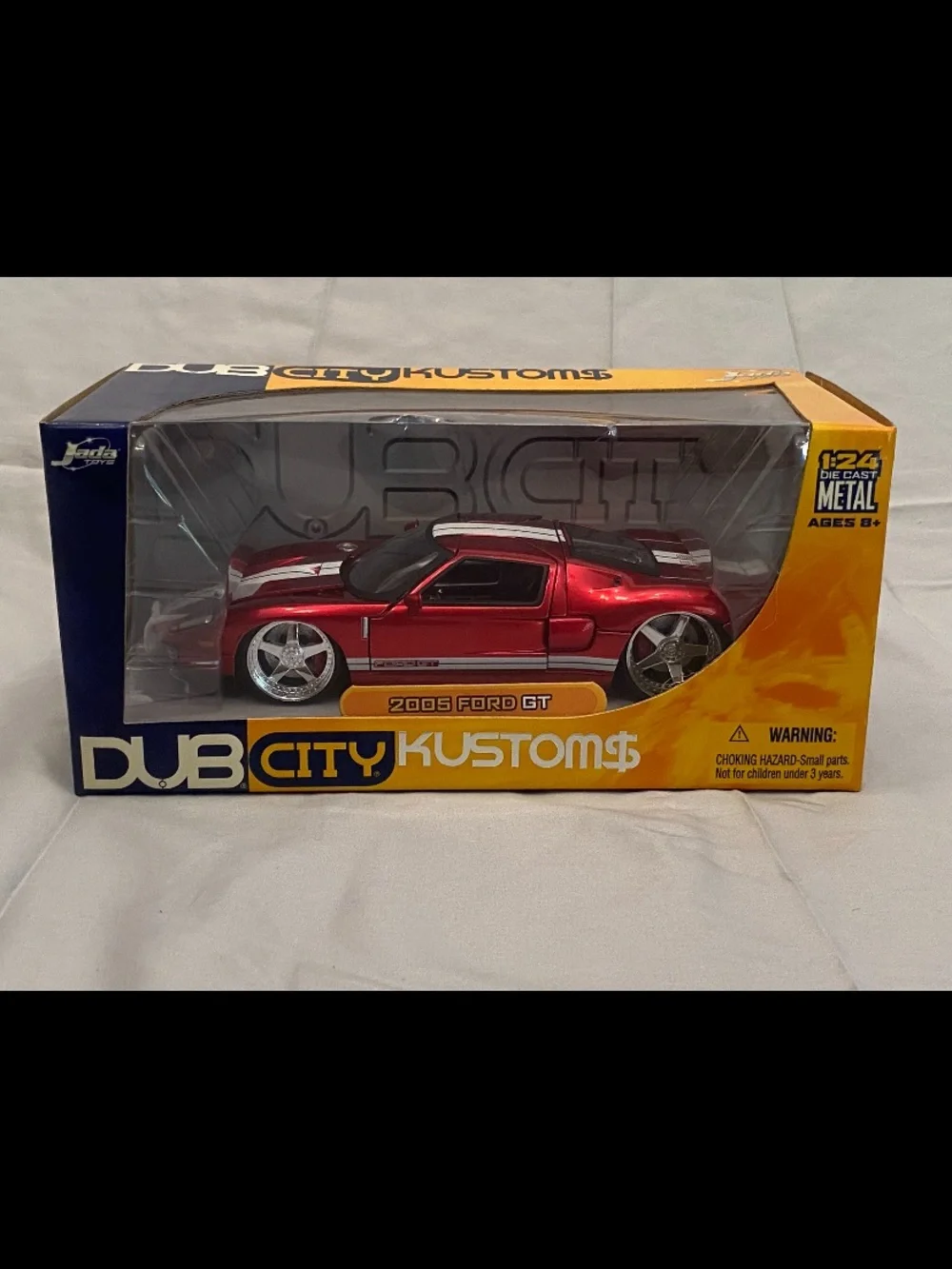 Collectable 2005 Ford GT Die-Cast Metal Car - Red